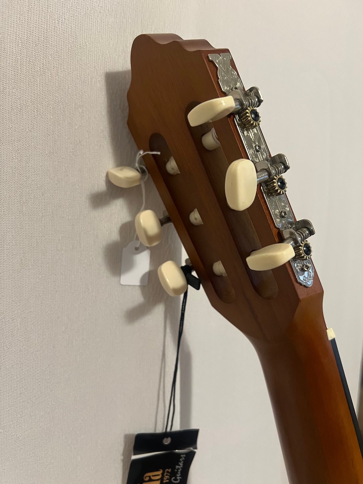 Guitare Classique Valencia 4/4 - Série 200