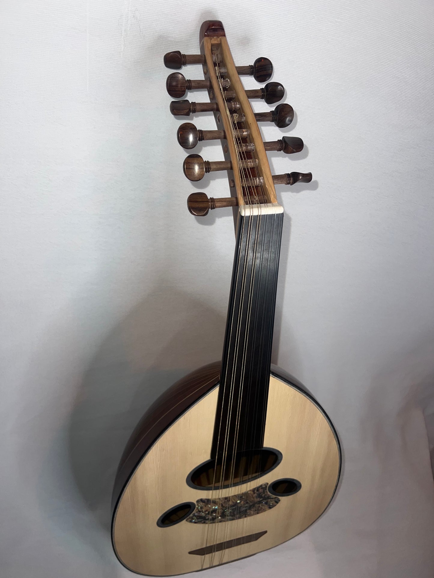 Oud turc professionnel noyer et épicea avec chevalet flottant