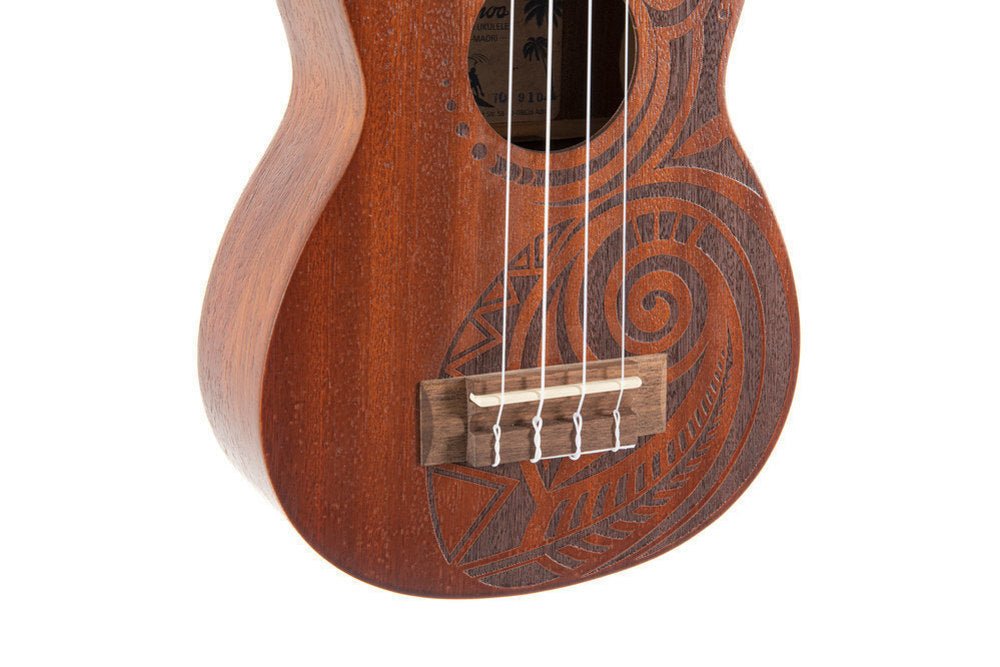 Corps et manche en Sapelli Design Laser Tattoo Touche et - Cham Music - String Instrument