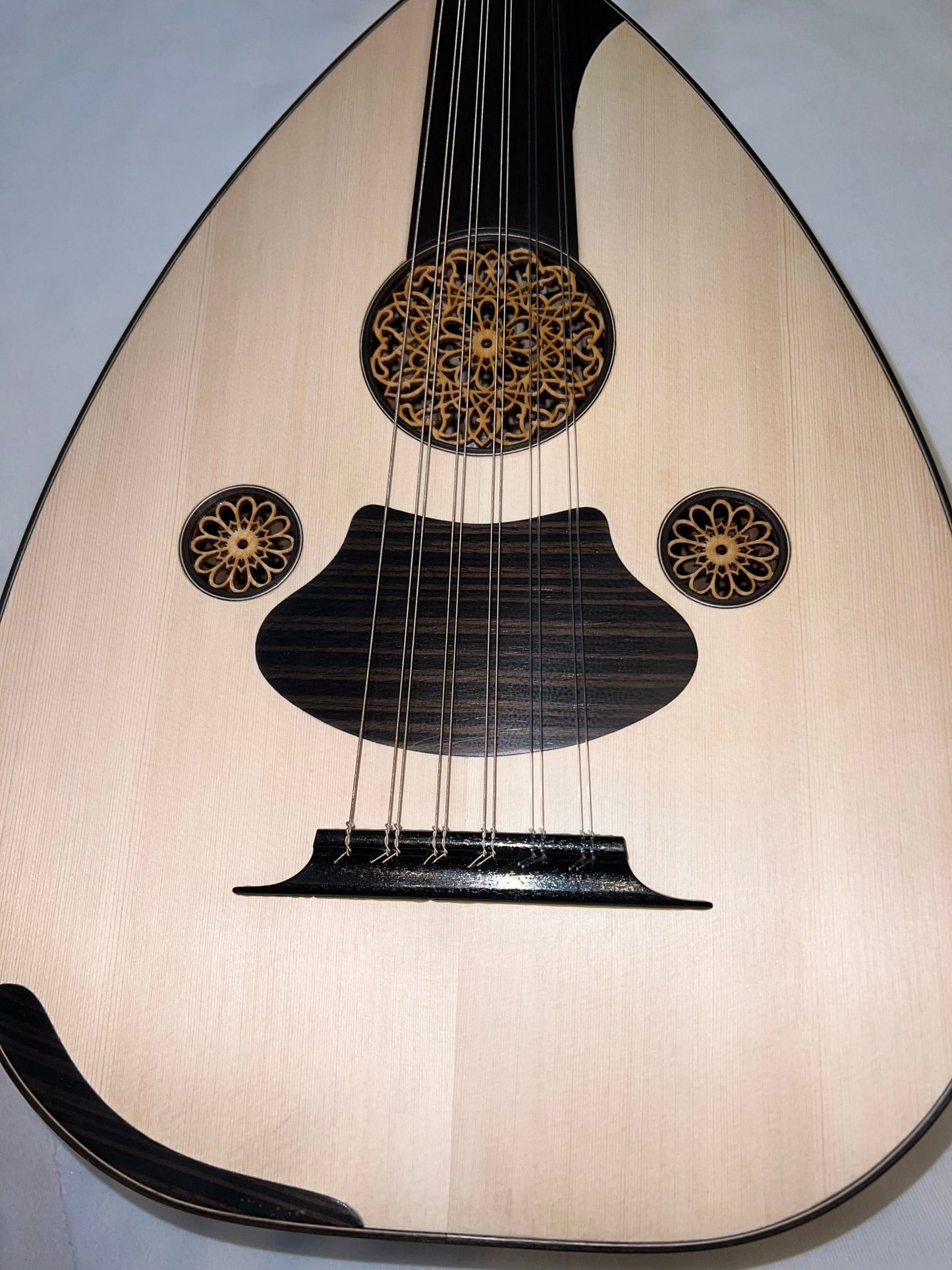 Élégance artisanale - Cham Music -