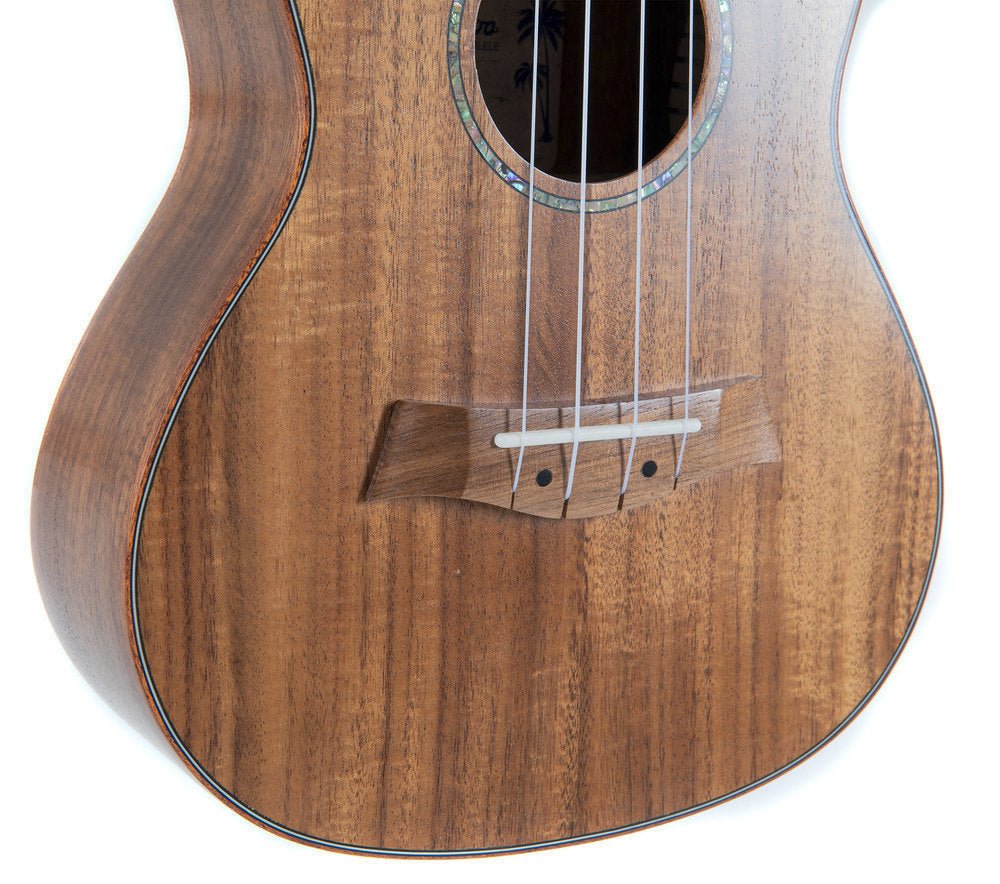 Ukulele de concert avec Cutaway Manche en Okoume Rosace - Cham Music - String Instrument