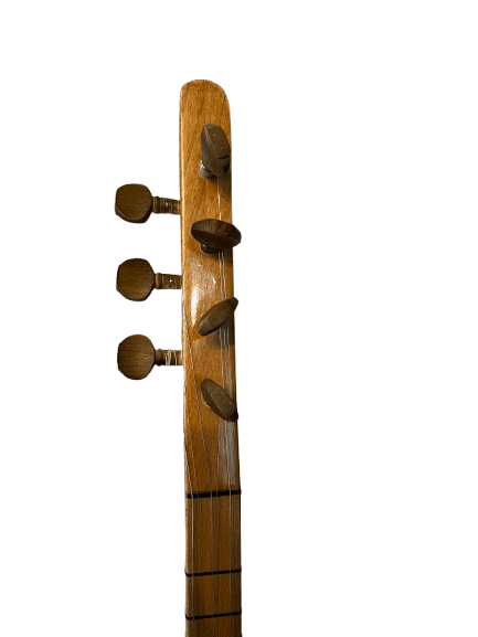 Un modèle rare et ultra charmant, idéal pour découvrir le - Cham Music -