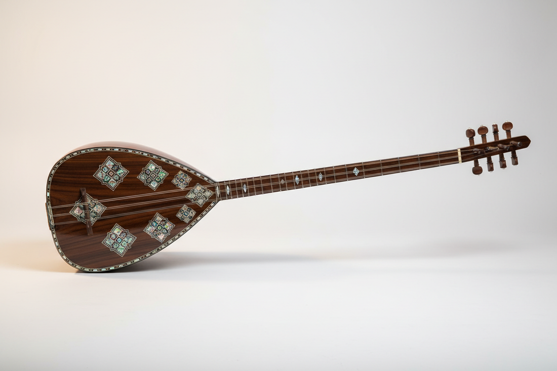 Saz long ou Saz court ? Le guide ultime pour choisir votre instrument de music