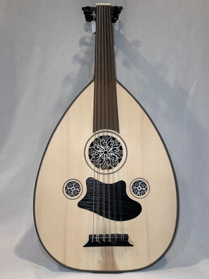 Oud turc intermédiaire Noyer et Épicéa – Modèle 2
