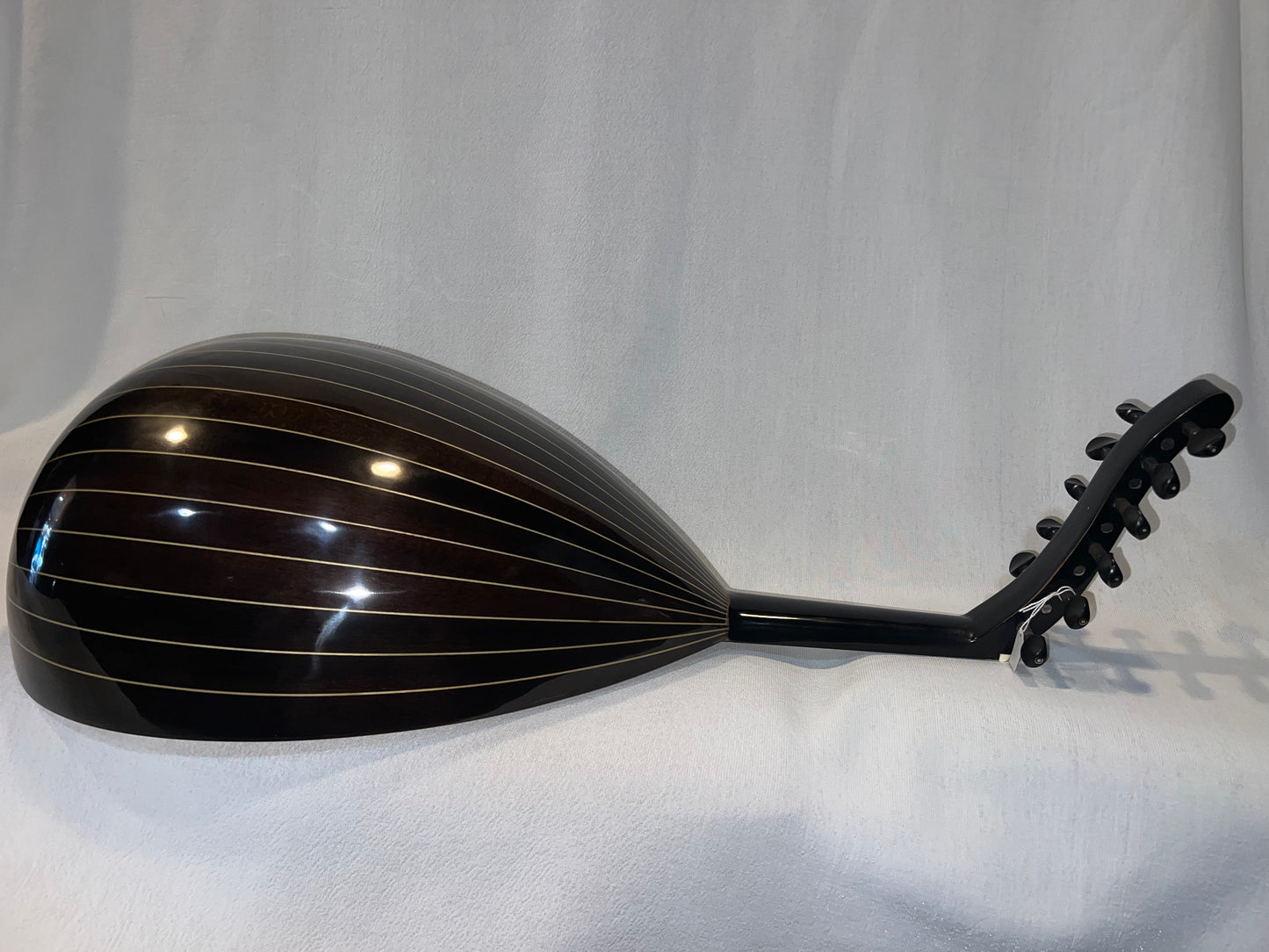 Oud turc intermédiaire Noyer et Épicéa – Modèle 2