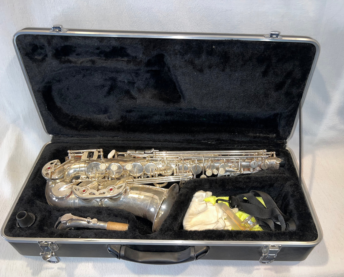 Saxophone Alto Bernard - Fabrication Libanaise (Beyrouth) (Occasion)