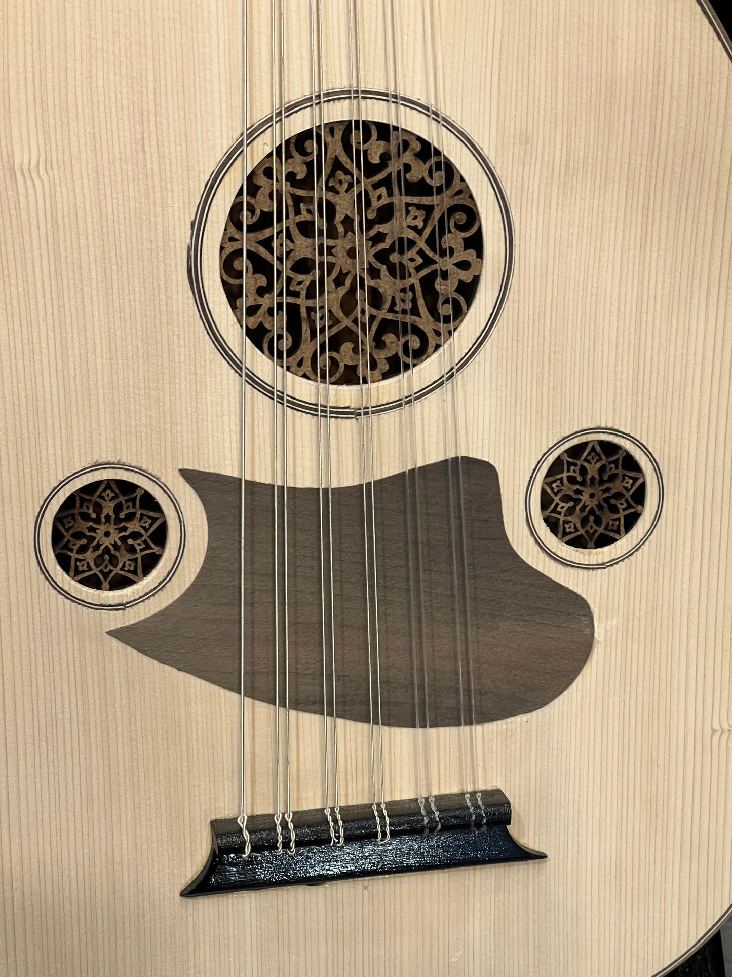Oud turc débutant/intermédiaire Noyer, Érable et Épicéa – Modèle 10
