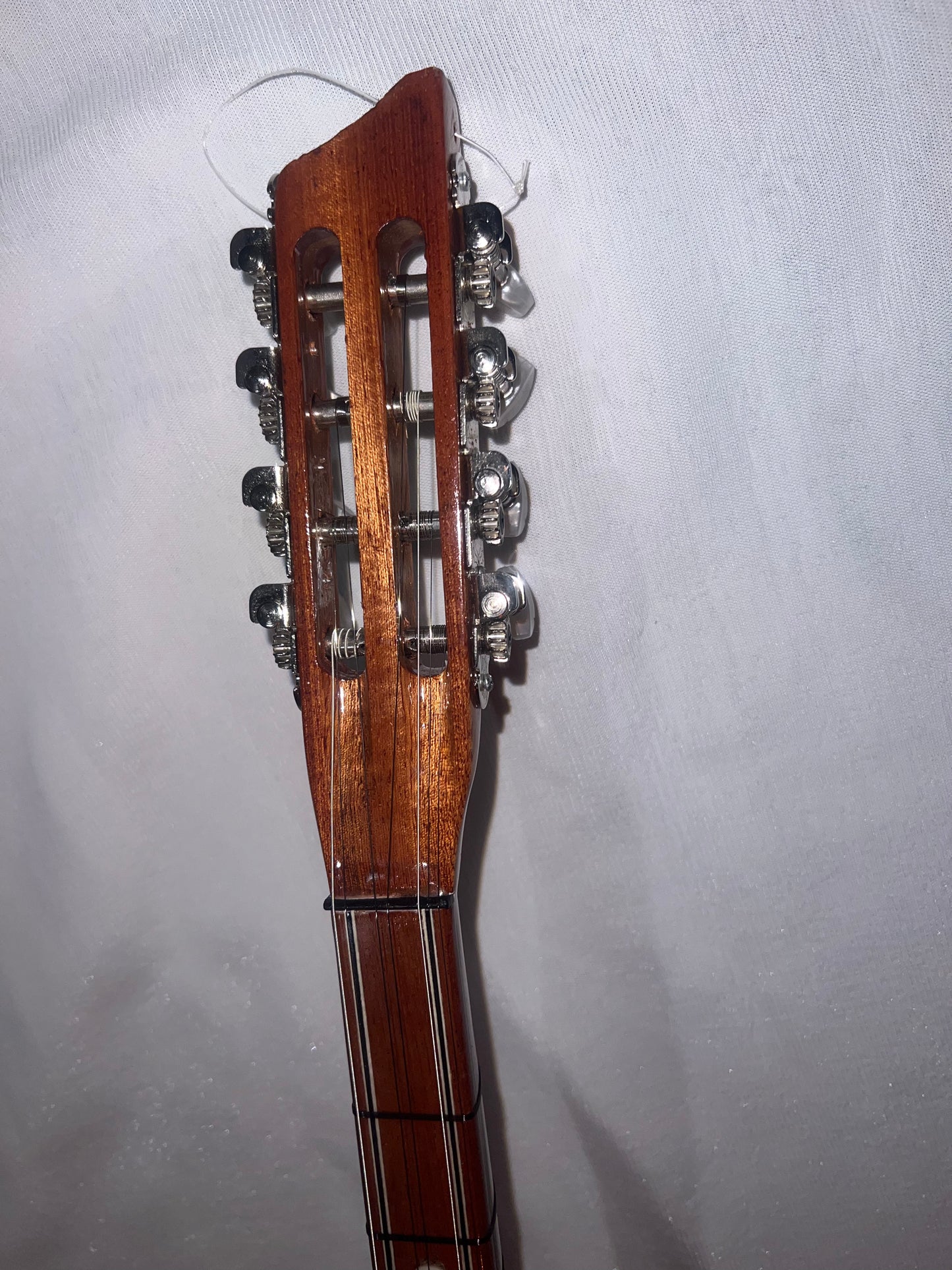 Saz turc manche long en noyer et cèdre