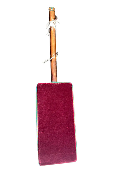 Guembri marocain amplifié artisanal peau de chèvre