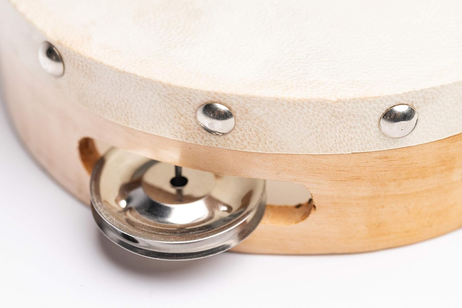 Ce tambourin de 20 cm de diamètre est parfait pour léveil - Cham Music -