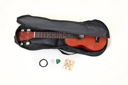 Entièrement fabriqué en tilleul, laminé Diapason: 350 mm, - Cham Music - String Instrument